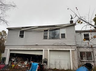 1231 E Howe Rd, Tallmadge, OH 44278