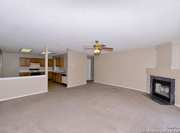 4th image of 6819 Misty Field Dr