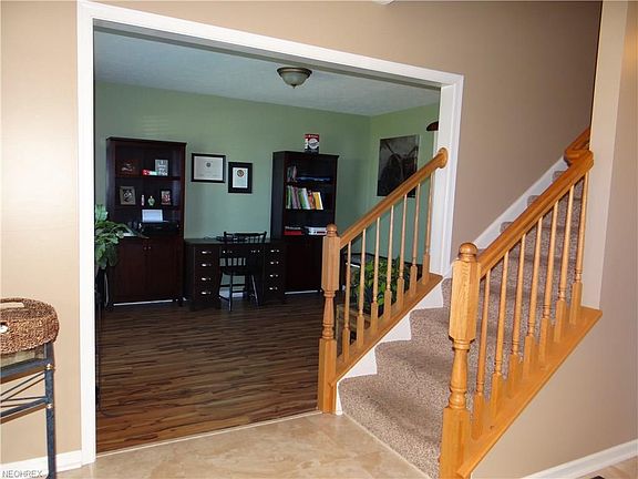 3rd image of 4598 Santina Way