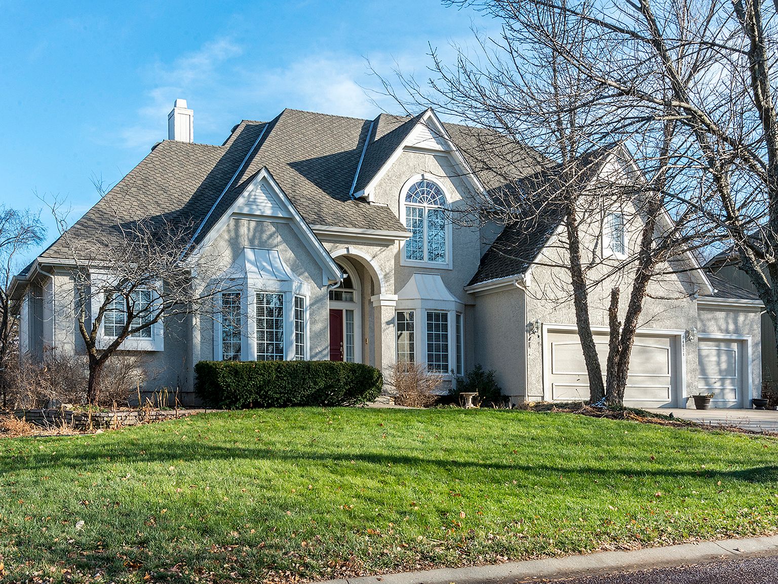 14621 Grant St, Overland Park, KS 66221 | Zillow