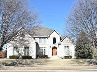 7029 Dickinson Ln, Indianapolis, IN 46259