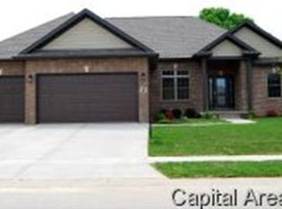 1905 Interlacken Rd, Springfield, IL 62704