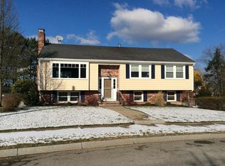 5 Majority Ln, Woburn, MA 01801