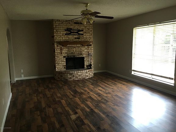 5th image of 3613 SE 32nd Ave