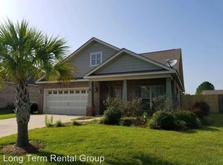 1065 Crown Walk Dr, Foley, AL 36535