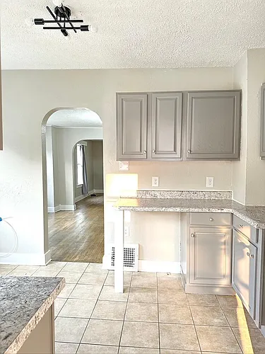 1607 McIlwraith St #1 Photo 1