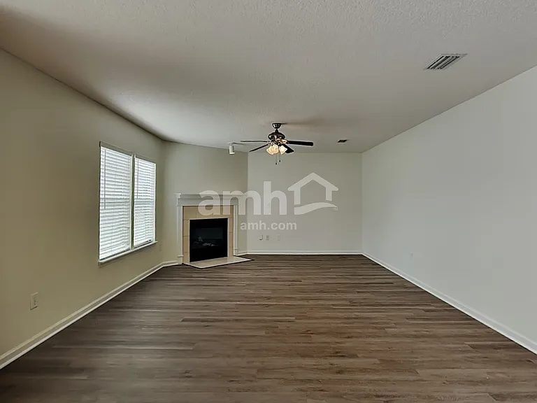 14070 Eagle Feathers Dr — Photo 5