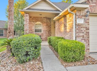103 Cove W, Montgomery, TX 77356