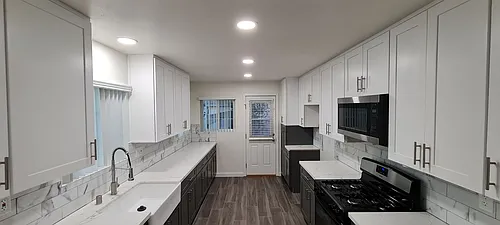 Newly Renovated 3 Bedroom Home in Orange Photo 1 Newly Renovated 3 Bedroom Home in Orange Photo 1