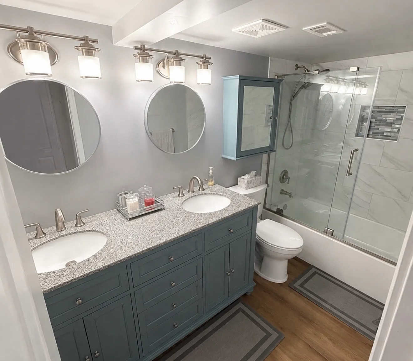 4 bed, 1006 sqft, $2,400 — Photo 3