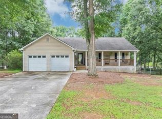 250 Daileys Plantation Dr, McDonough, GA