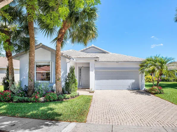 9121 Bay Point Circle, West Palm Beach, FL 33411