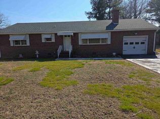 24 Oakley Pointe Ln, Mathews, VA 23109