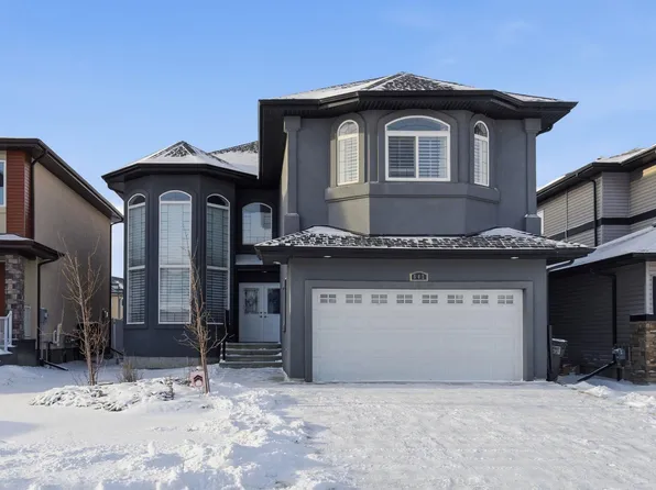 647 Fraser Vis NW, Edmonton, AB T5Y 0V4