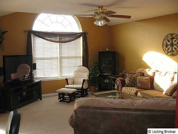 4th image of 511 Lakes Of Dogwood Blvd