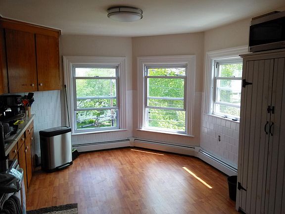 Bright Sunny Kitchen