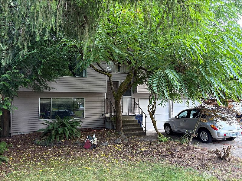 2nd image of 17628 Palomino Drive