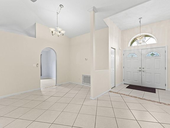 4th image of 2218 SE Seamist Street