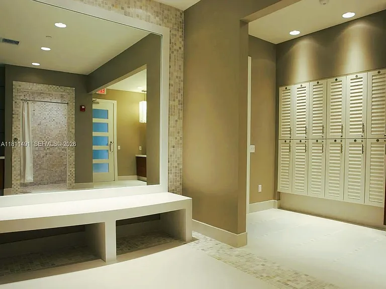 231 Riverside Dr #1210 — Photo 51