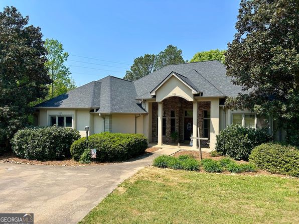 25 Idlewood Ln