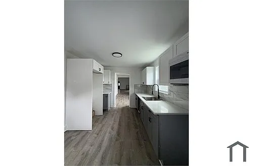 350 Kerlin St Photo 1