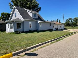 201 Lafayette Ave S, Fulda, MN 56131