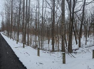 1064 Frontage Rd, Russell Springs, KY 42642