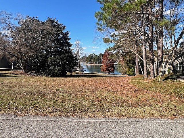 2nd image of 258 Cascade Rd
