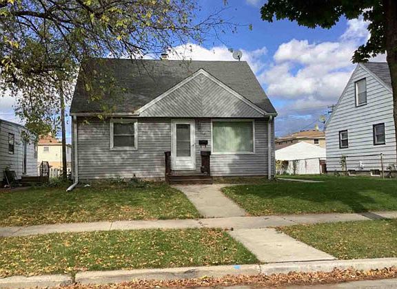 2nd image of 9636 W Melvina St