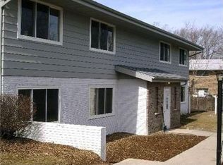 1317 Argo Ln APT 2, Lockport, IL