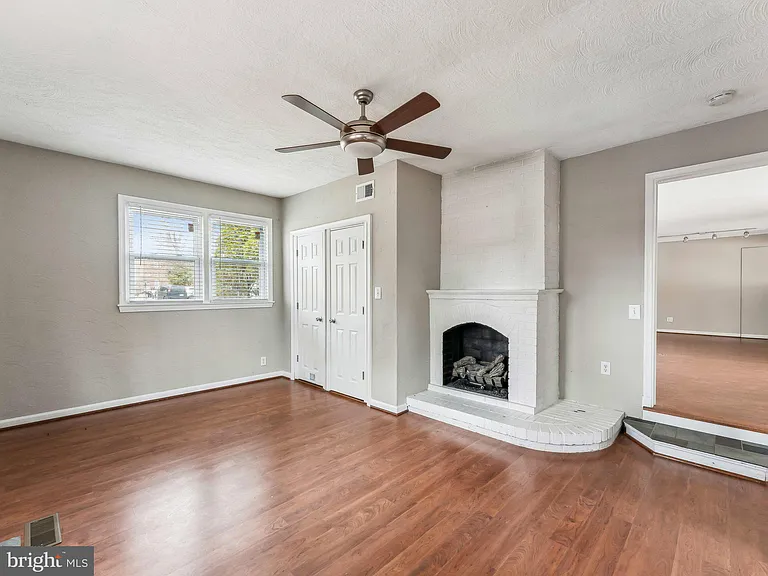 3503 Maple Ct — Photo 11