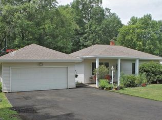 3202 Roselawn Dr, Niles, OH 44446