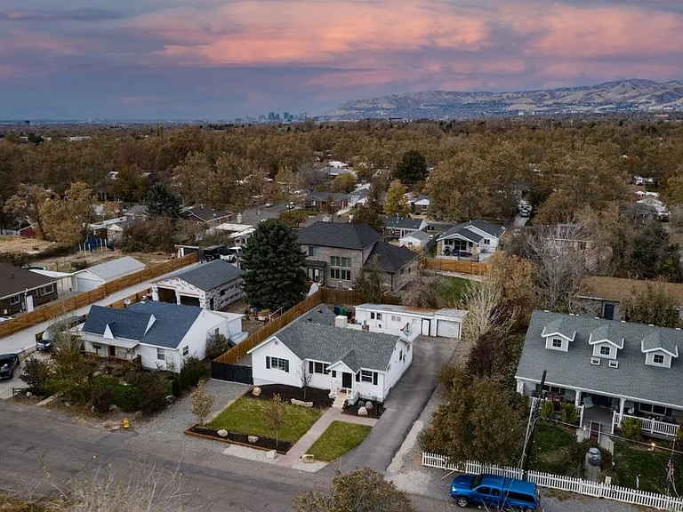 Neighborhood