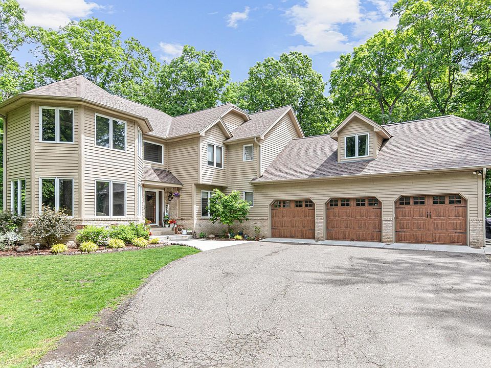 1st image of 5540 Timber Trl