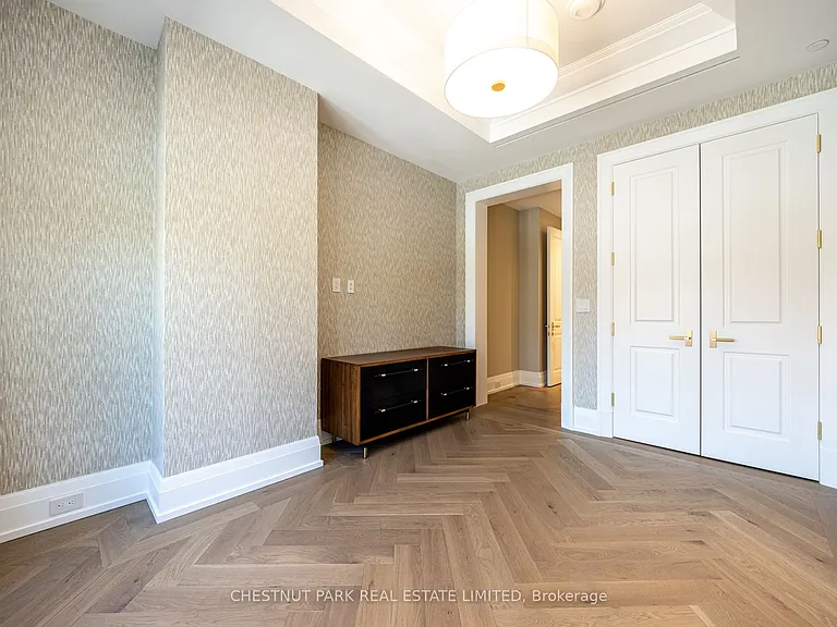 77 Clarendon Ave #302 — Photo 23