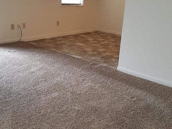 5th image of 1602 Dayton Ave APT 4