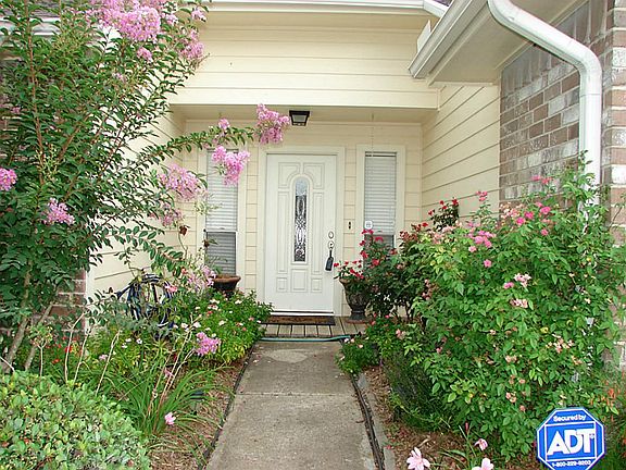 2nd image of 7007 Pickett Dr