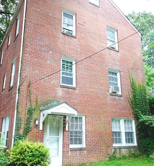 8409 Greenwood Ave #1 — Photo 40