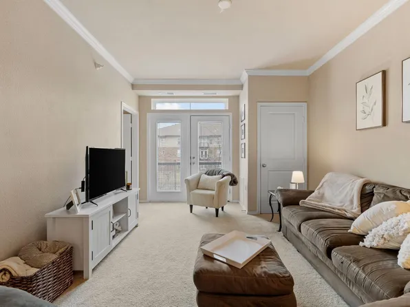 13560 Technology Dr APT 1206, Eden Prairie, MN 55344