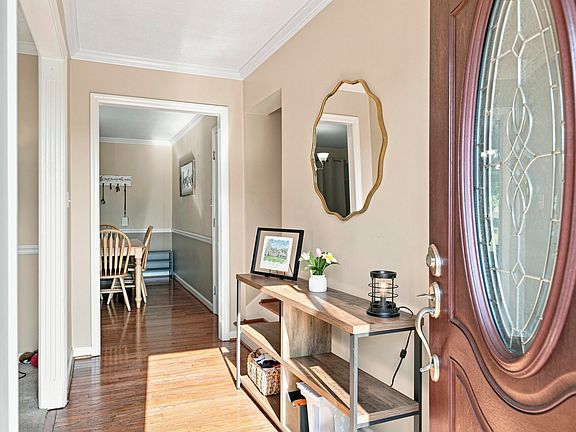 5th image of 3909 Gladman Way