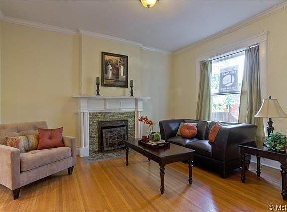 5th image of 1715 Vine St