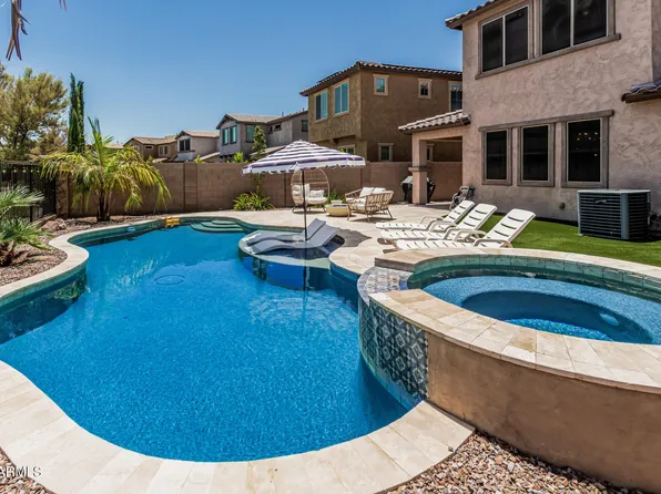 5051 S Moccasin Trail, Gilbert, AZ 85298