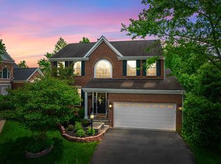 20534 Chapin Ct, Sterling, VA 20165