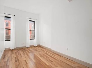 47 W 71st St #5F, New York, NY 10023