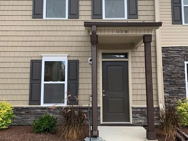 428 Sullivan Loop Rd — Photo 3