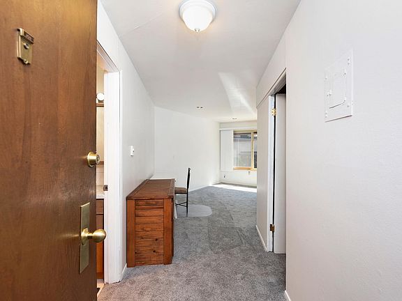 4th image of 1901 Eastlake Ave E APT 203