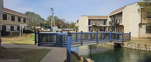 Silver Creek Apartments Photo 1