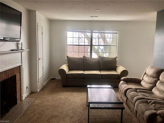 4th image of 2885 Pease Dr APT 319