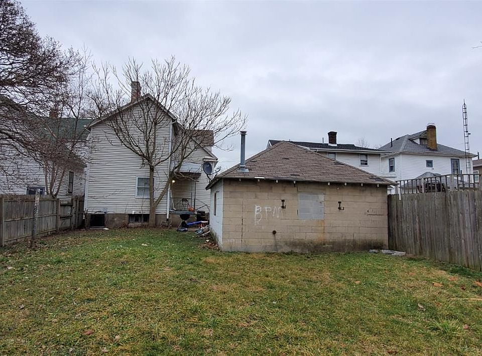 2nd image of 1531 Prospect St
