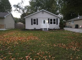 9124 Summit Dr, Fairview Heights, IL 62208